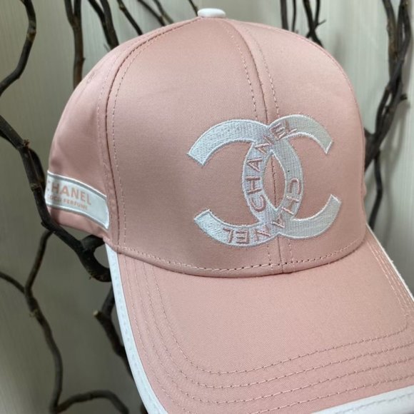 ?✨AUTHENTIC✨?CHANEL hat main image 6